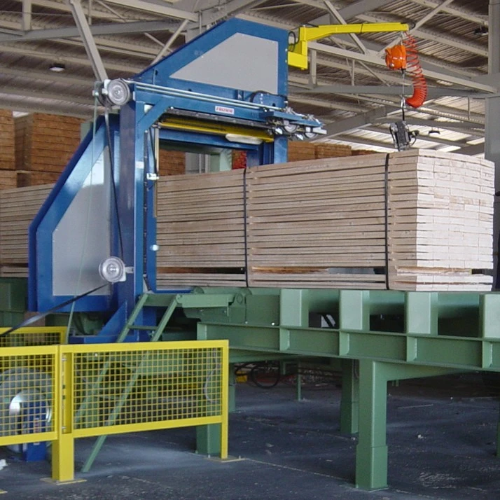 FROMm Strap Feeder Timber